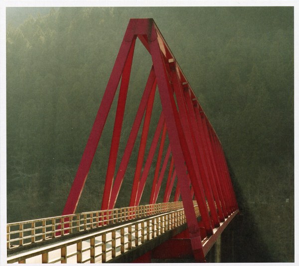 ROOMS FILLED WITH LIGHT