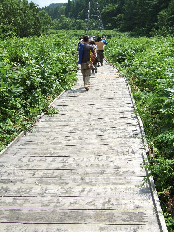 最初の数十メートルは04年の時からできていました。