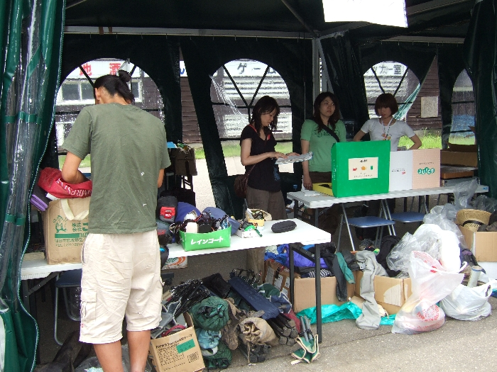 落とし物の集積所。会場内全ステージ、エリアの落とし物が集まっていると思われます。