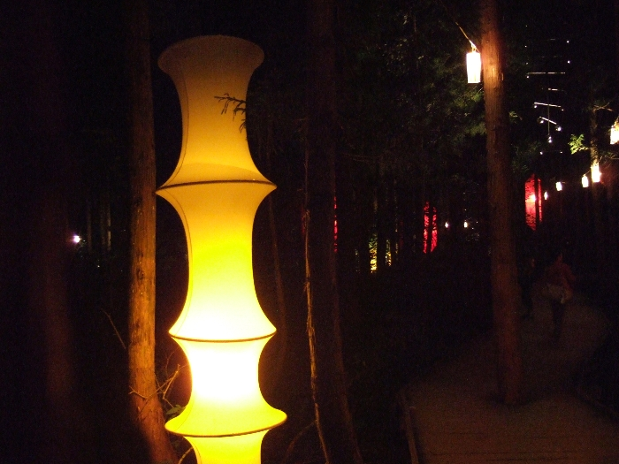 照明代わりのオブジェ。 