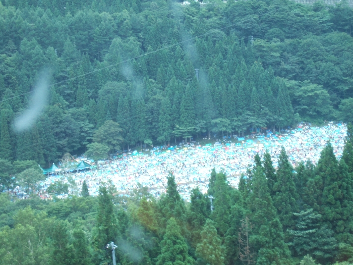 ドラゴンドラから見える風景。グリーン・ステージ。ステージそのものは見えません。