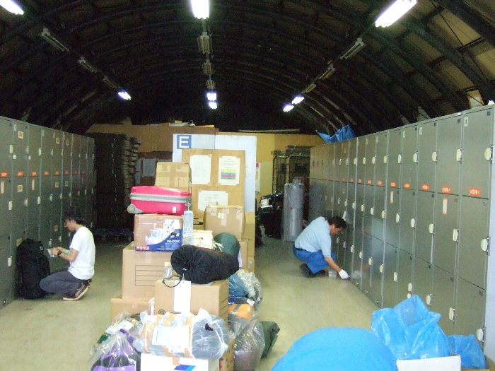 宅配便受付は一部貸しロッカーになります。