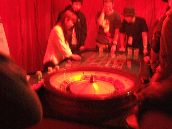 同じ場所に違う種類のカジノがあります。