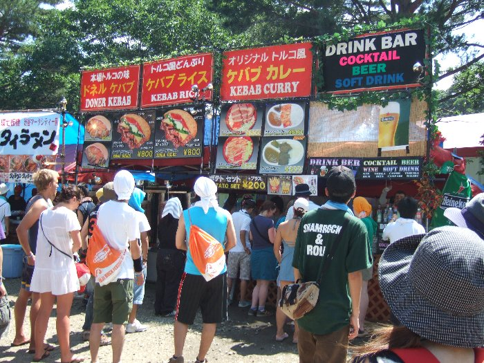 ケバブで有名なドネルタイム。