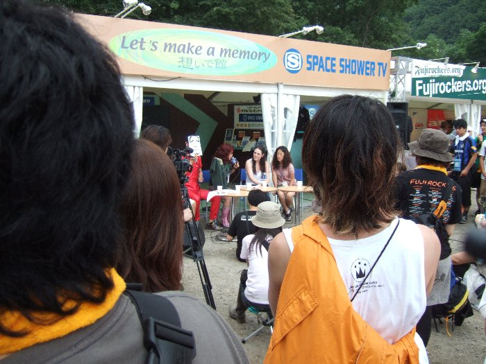 スペースシャワーTVでPR出演するアーティスト。