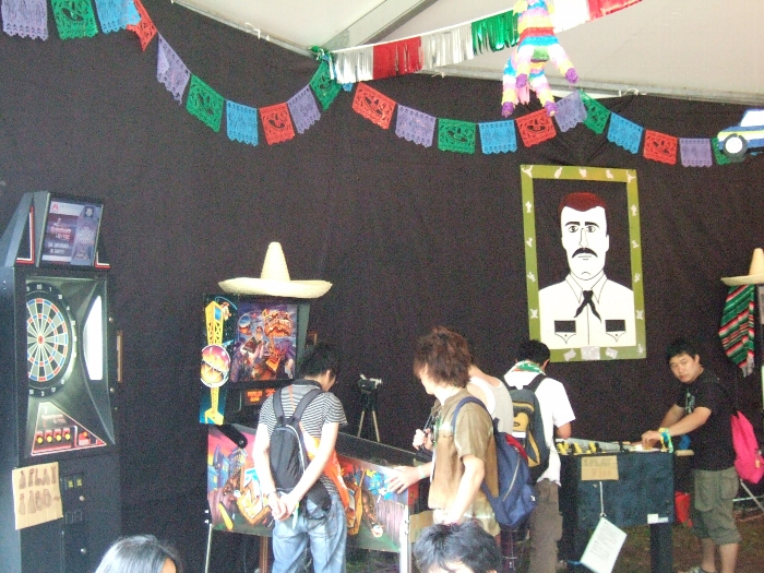 遊技場まであります。本物のキャバレーをイメージしているんでしょうか。 