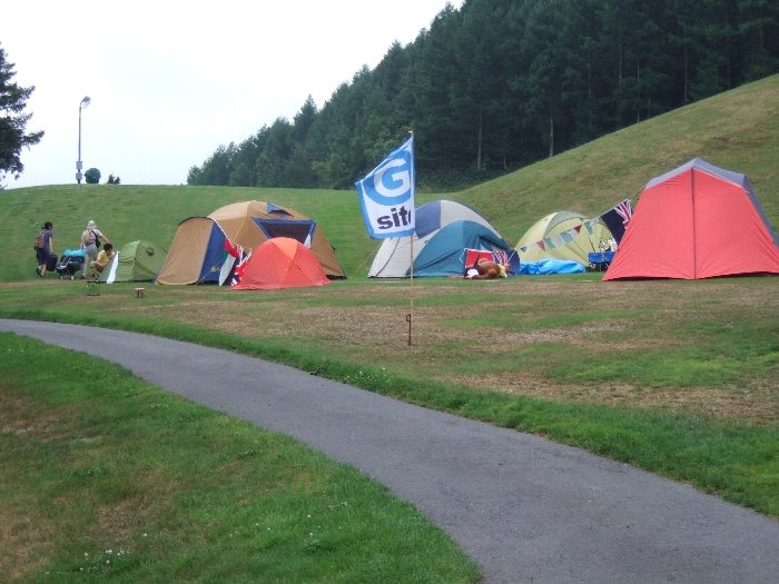 キャンプサイトDの上にあるキャンプサイトG。外国人の率が高い。 