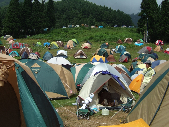 テントの間隔もかなり余裕があります。 