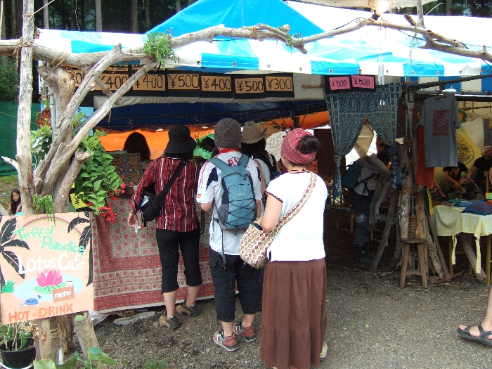 コーヒーを売っている比較的安い店。