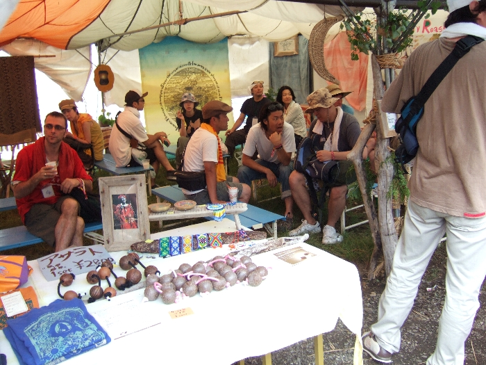 カフェテリアその2。休憩所とも言えます。 