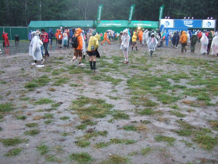 長靴の方が歩きやすい。 