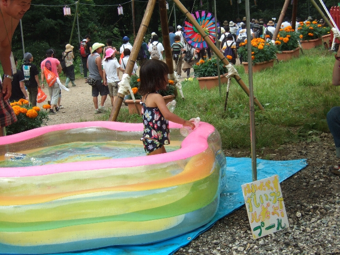 プールも毎年あります。 