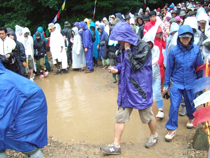 ところ天国前の橋の上。 
