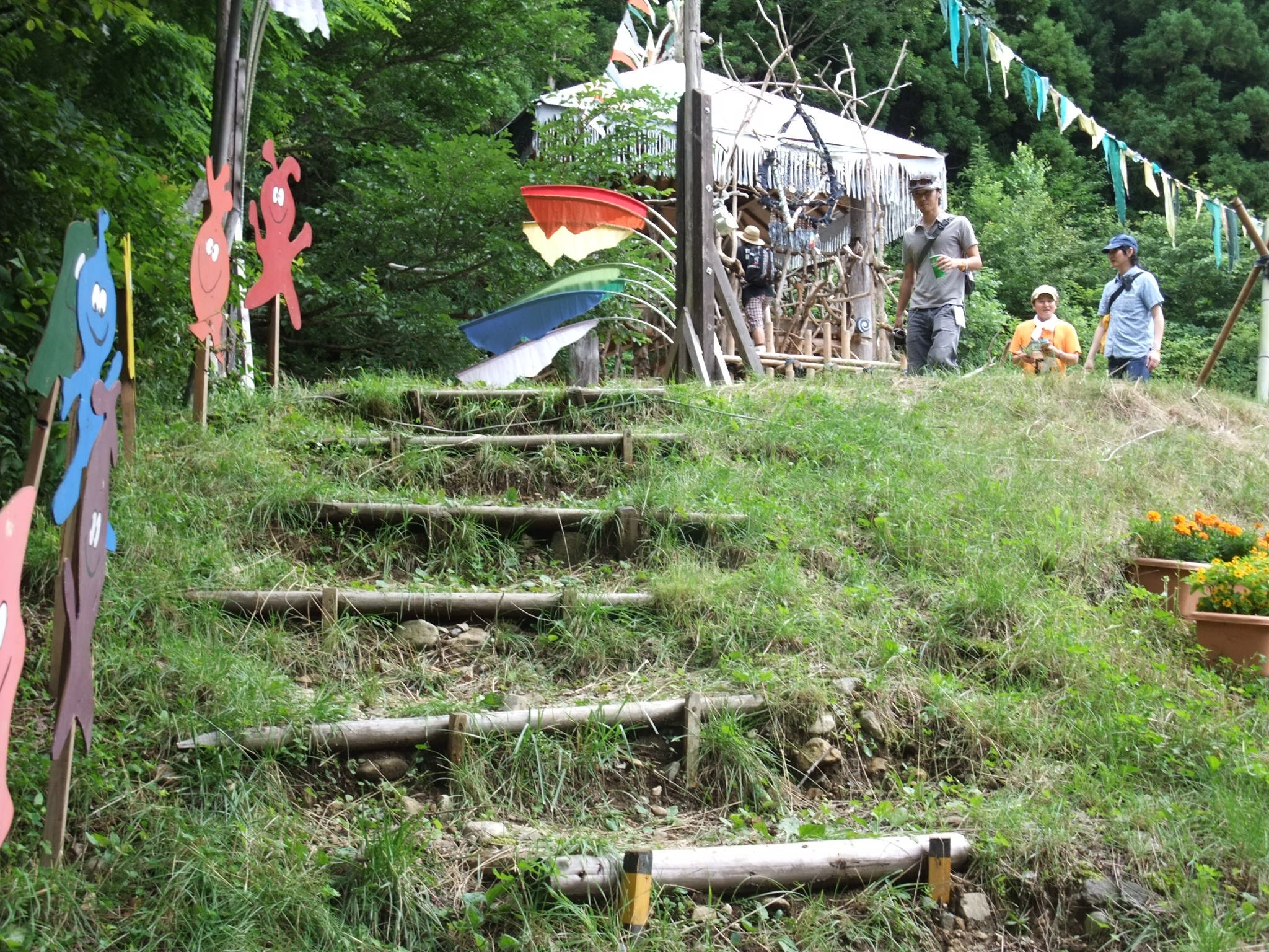 ホワイトステージ側の入り口。