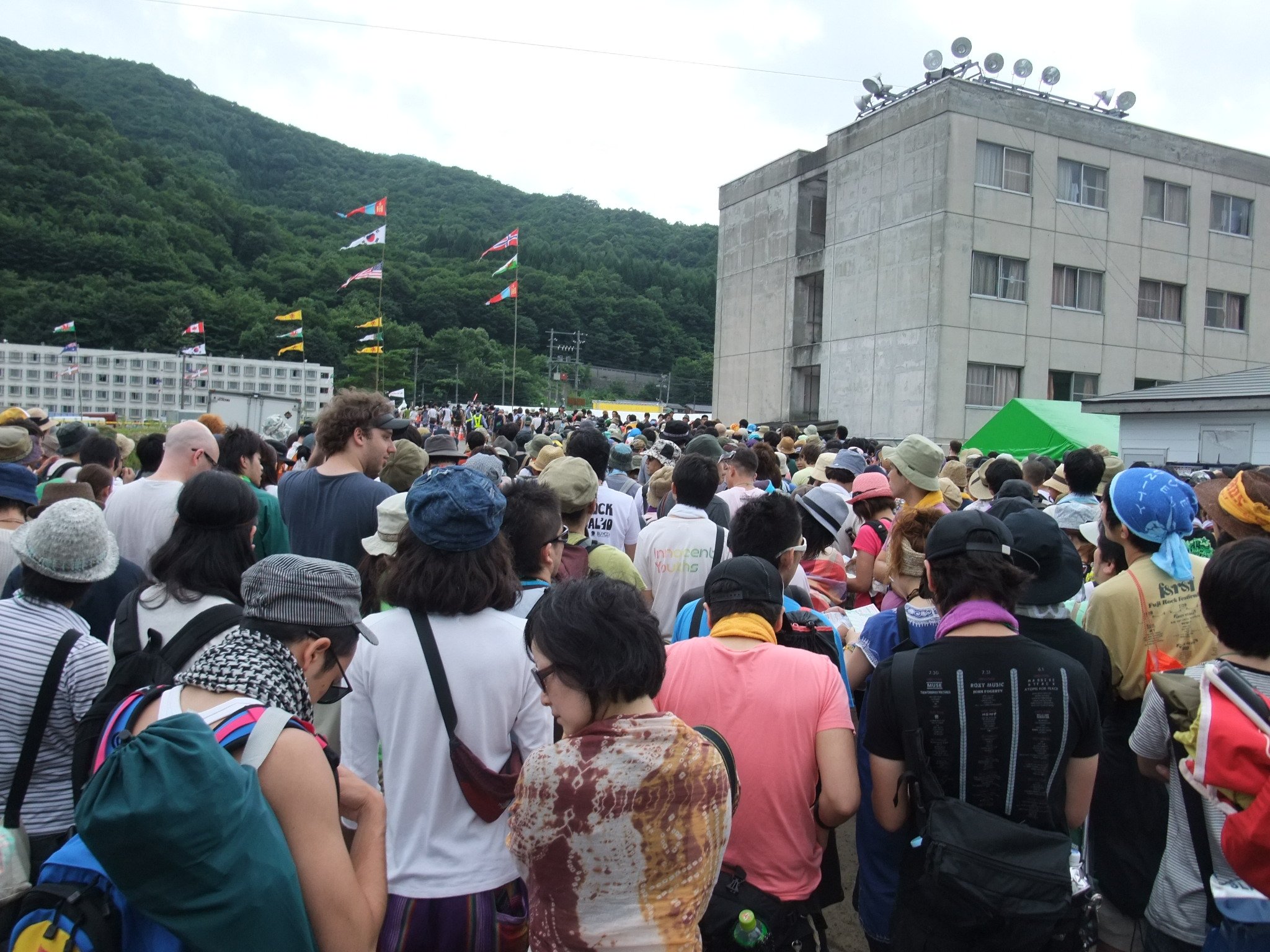 20分くらいで動き出します。