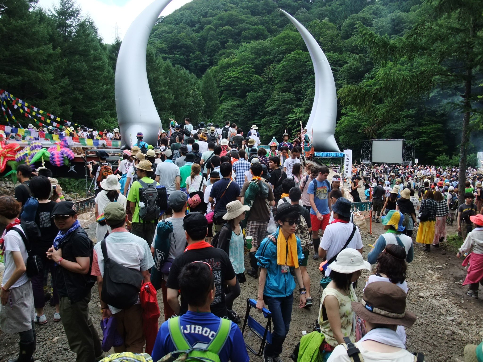 ところ天国からホワイトステージへの橋が大幅に堅牢になりました。