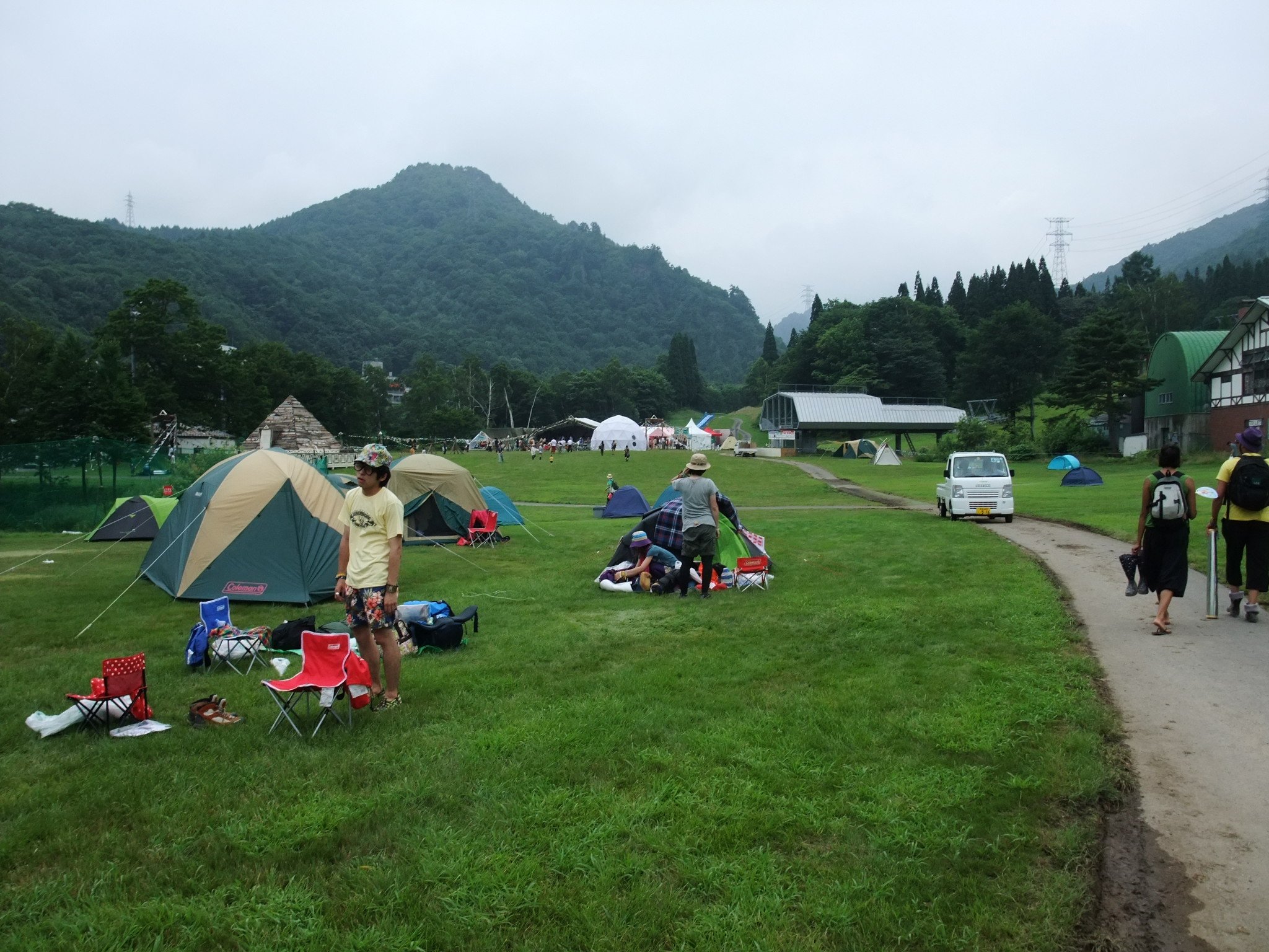 ほぼ真っ平らです。
