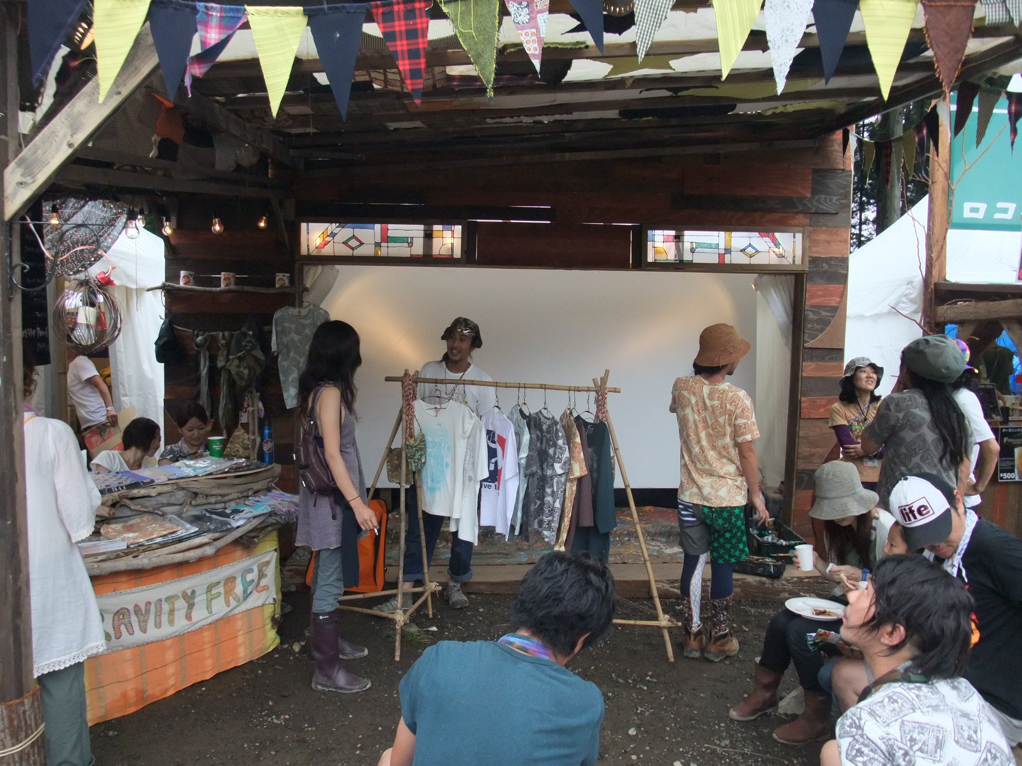 定位置化しつつある、絵を描く場所。