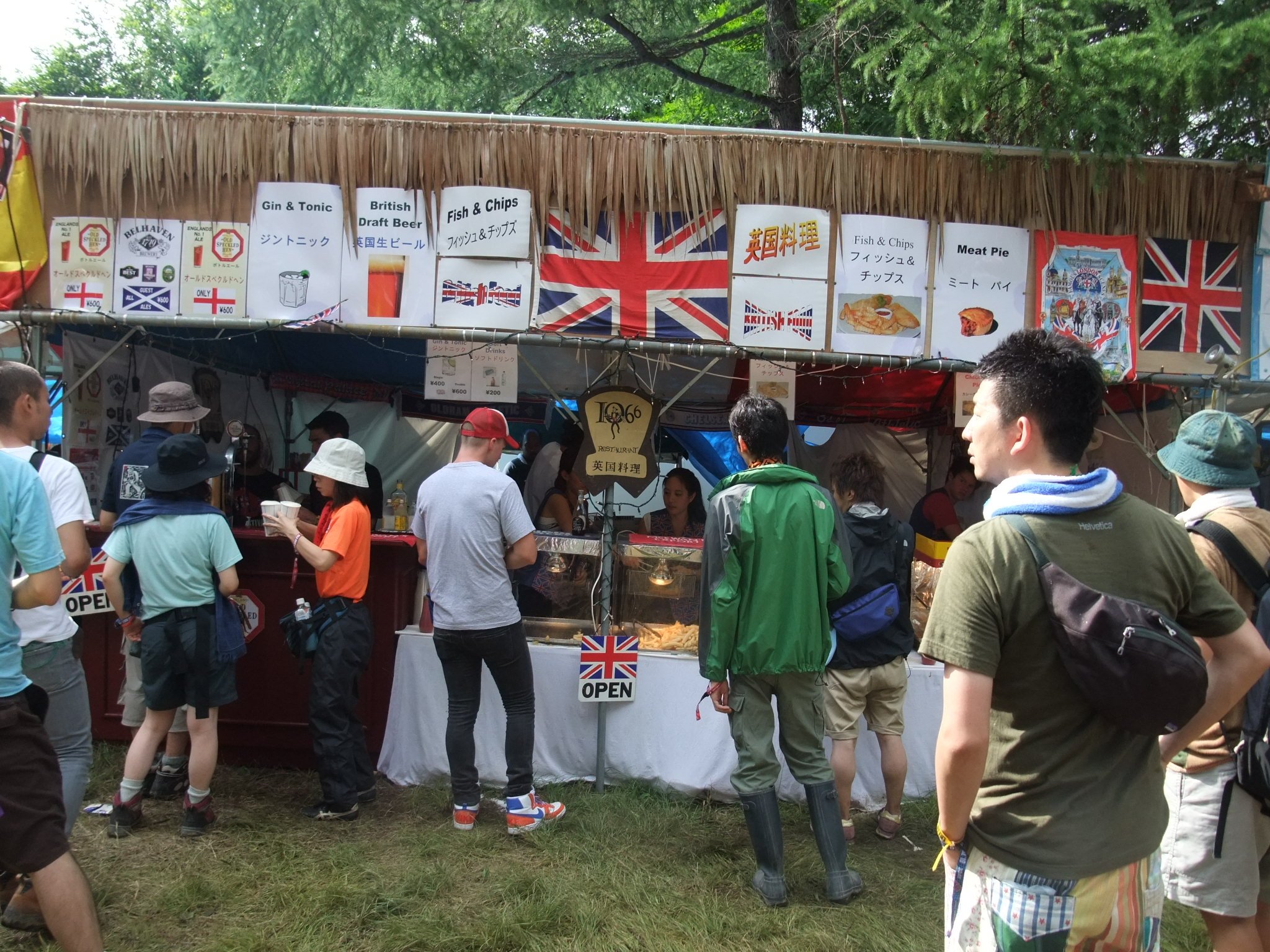 フィッシュ＆チップスが人気のイギリス料理屋。
