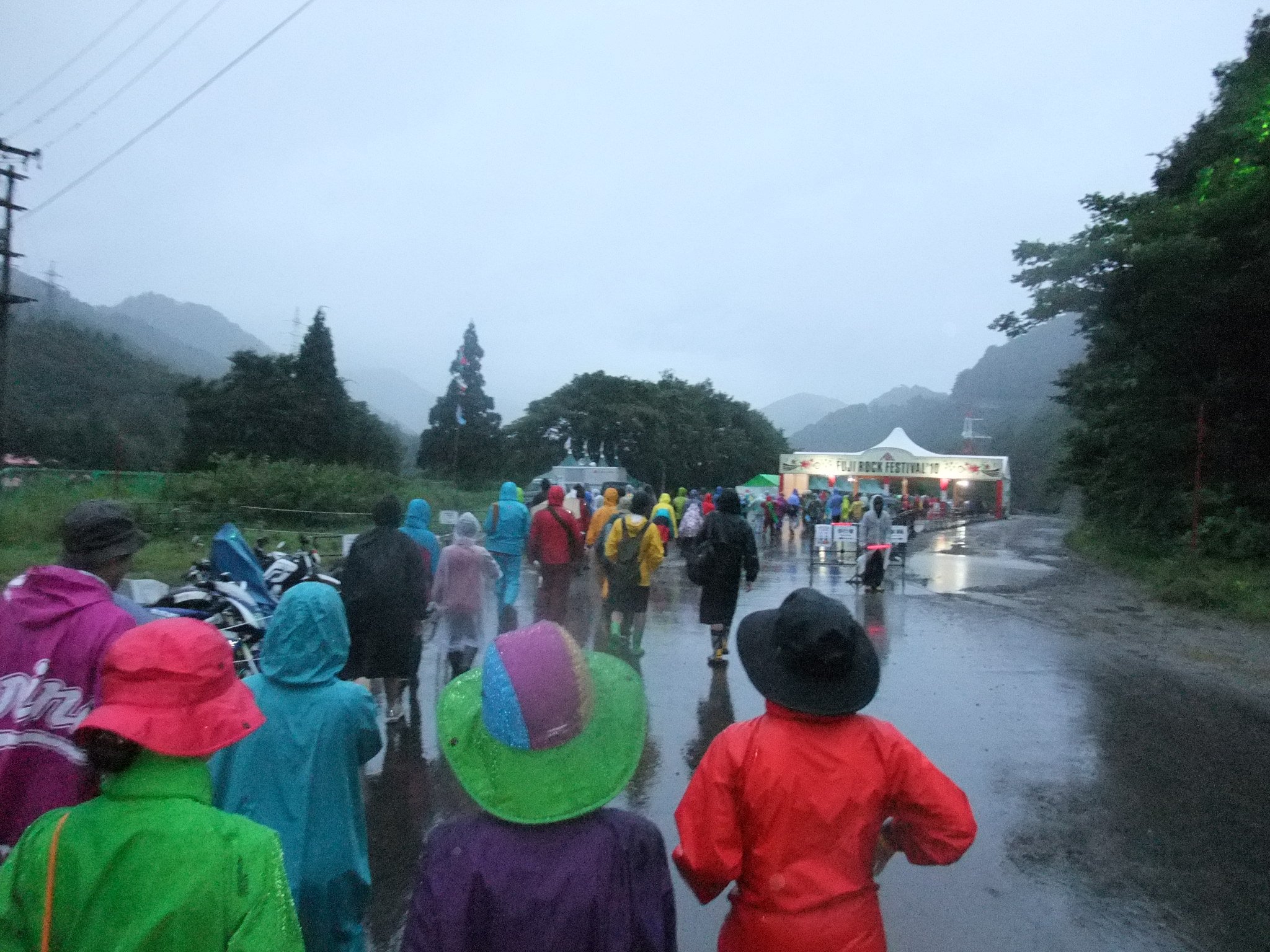 入場ゲート近く。