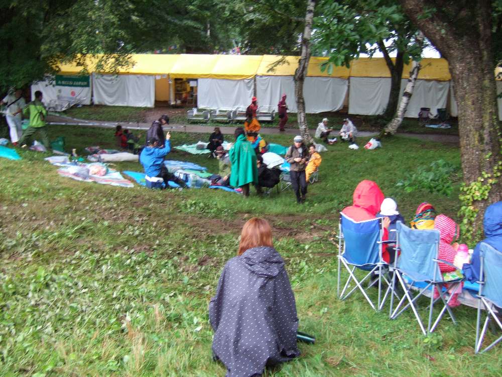 オアシスエリアとグリーンステージの間にあるスペース。