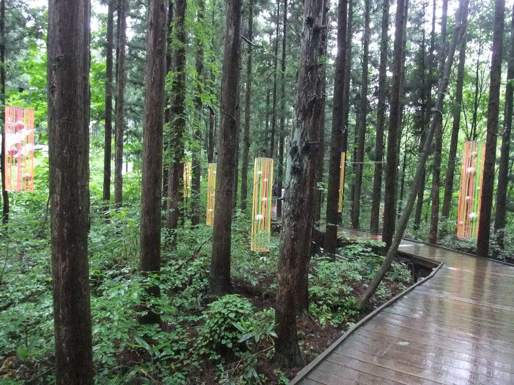 ミラーボールのオブジェ。