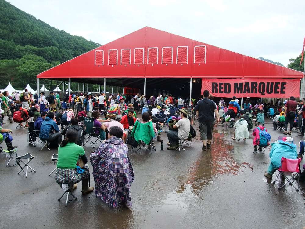 晴れているときの後方。