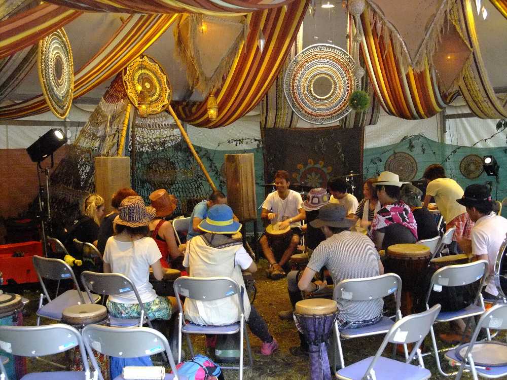 これはドラムストラックではなくワークショップだと思われる。