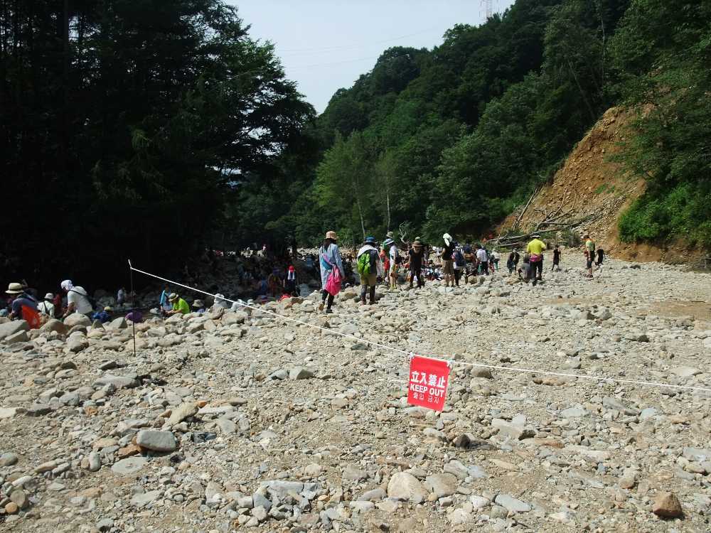 立ち入り禁止もあまり意味なし。