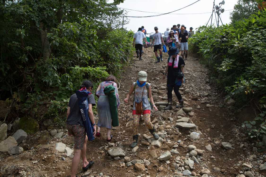 坂は重機の出入り口になったところ。