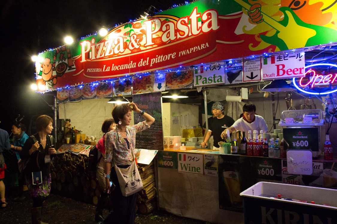 岩原スキー場のピザ屋。