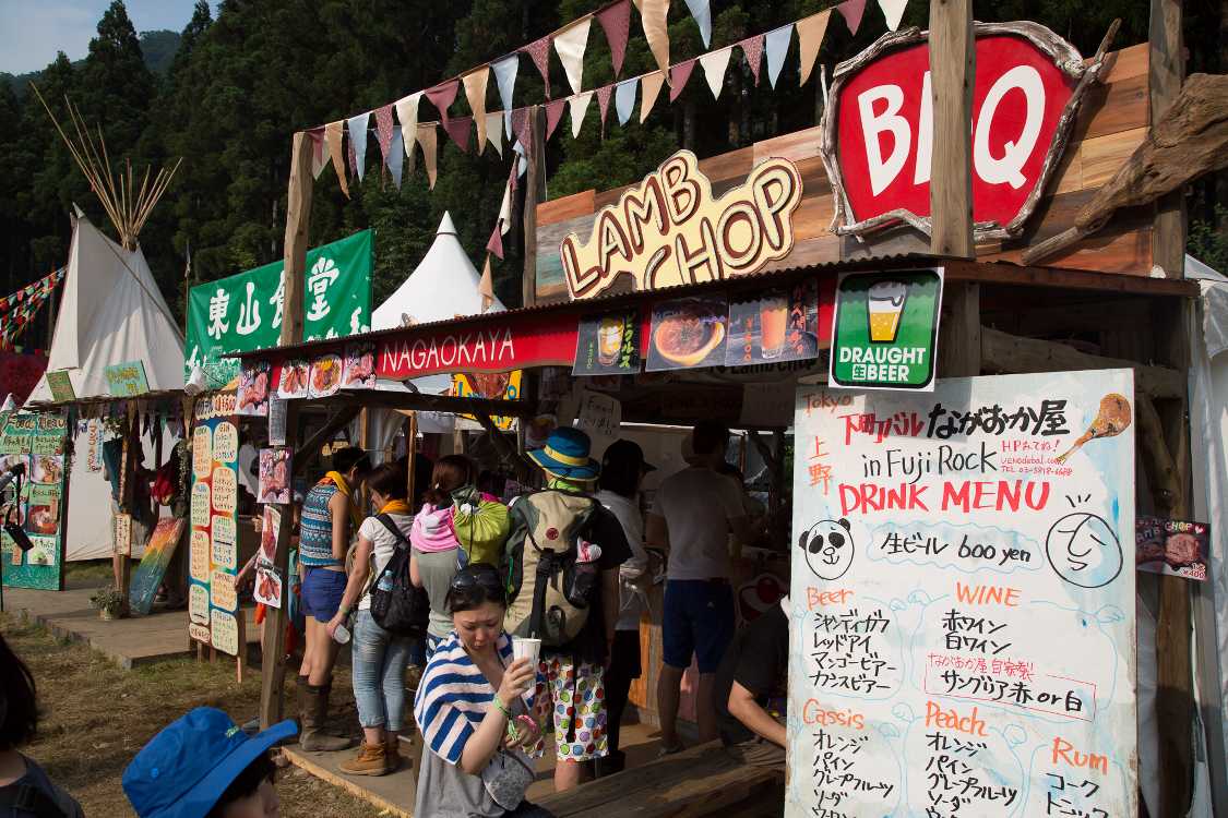 長岡ではなく東京の上野から来ている。