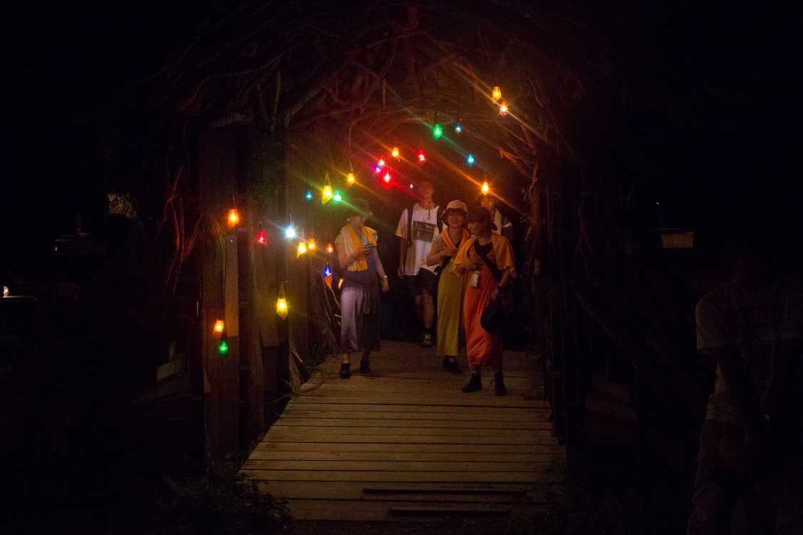 ボードウォークの出口。