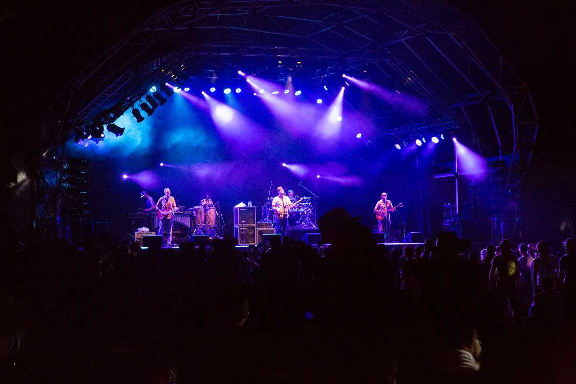 金曜の午後9時20分ごろ。moe.のころ。