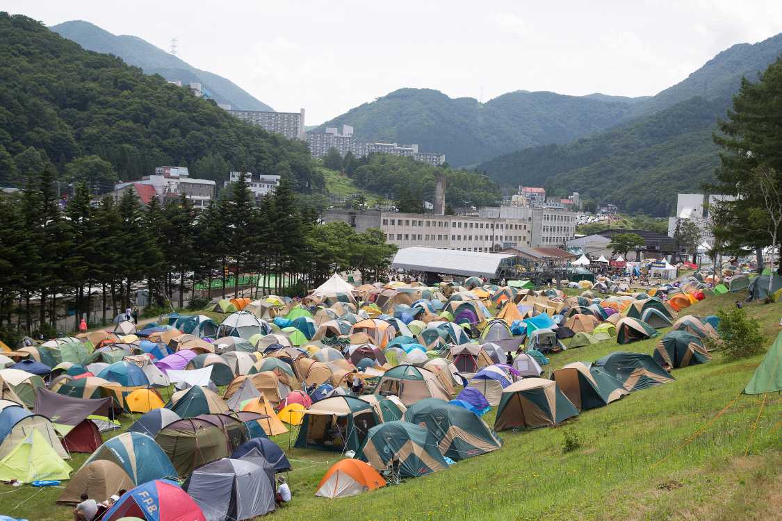 Cサイトからキャンプサイトインフォメーション方面を望む。