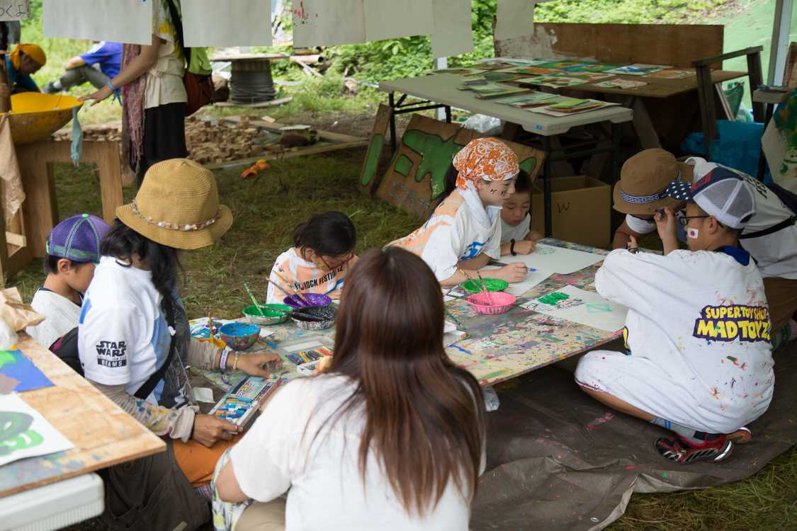 普通の絵描きもあります。