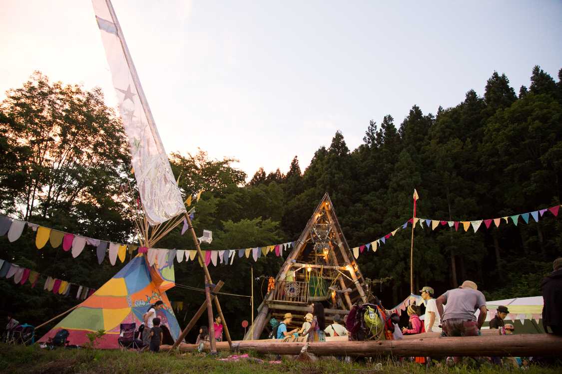 土曜の午後7時5分ごろ。