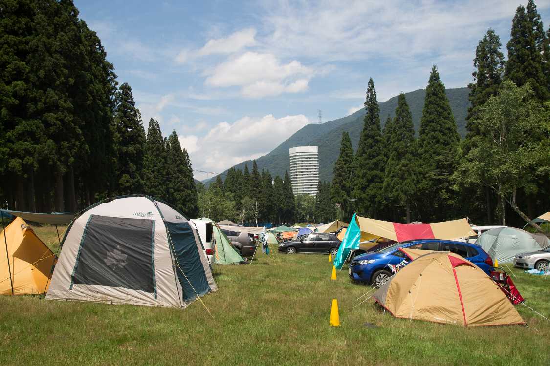 ピラミッドガーデンから最も遠いところ。