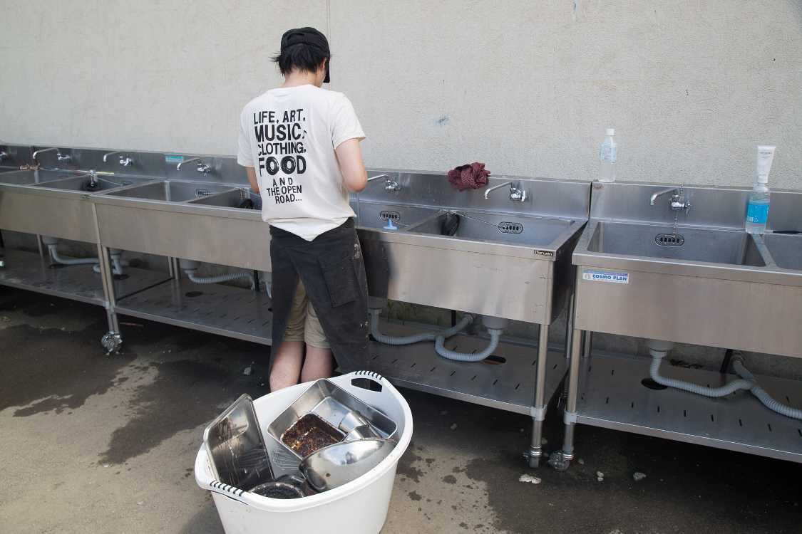 飲食店の人も利用。