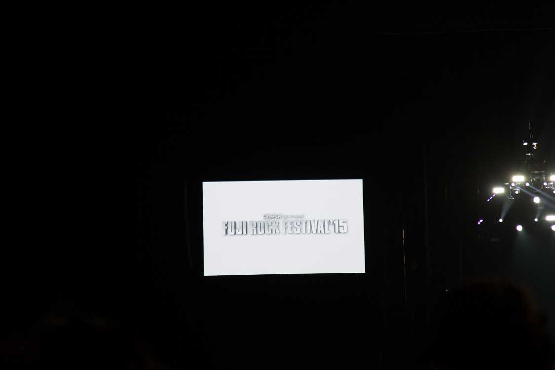 日曜の午後11時ごろ、ノエル・ギャラガー終演。