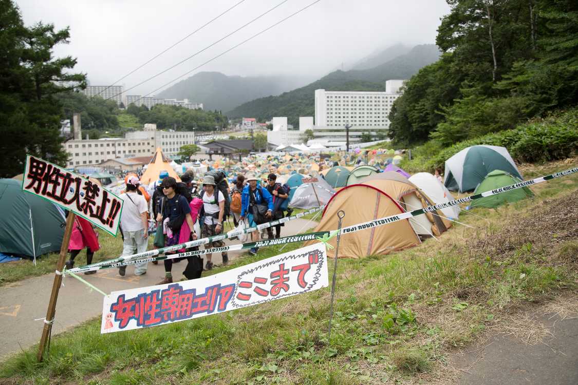金曜の午前10時40分ごろ。