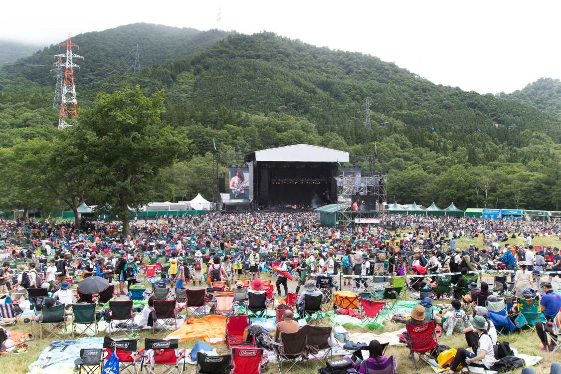 グリーンステージ後方から。