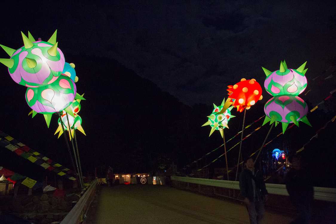 夜のホワイト橋。午前1時50分ごろ。