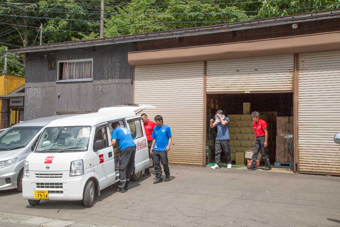 ペットボトルの一時保管。