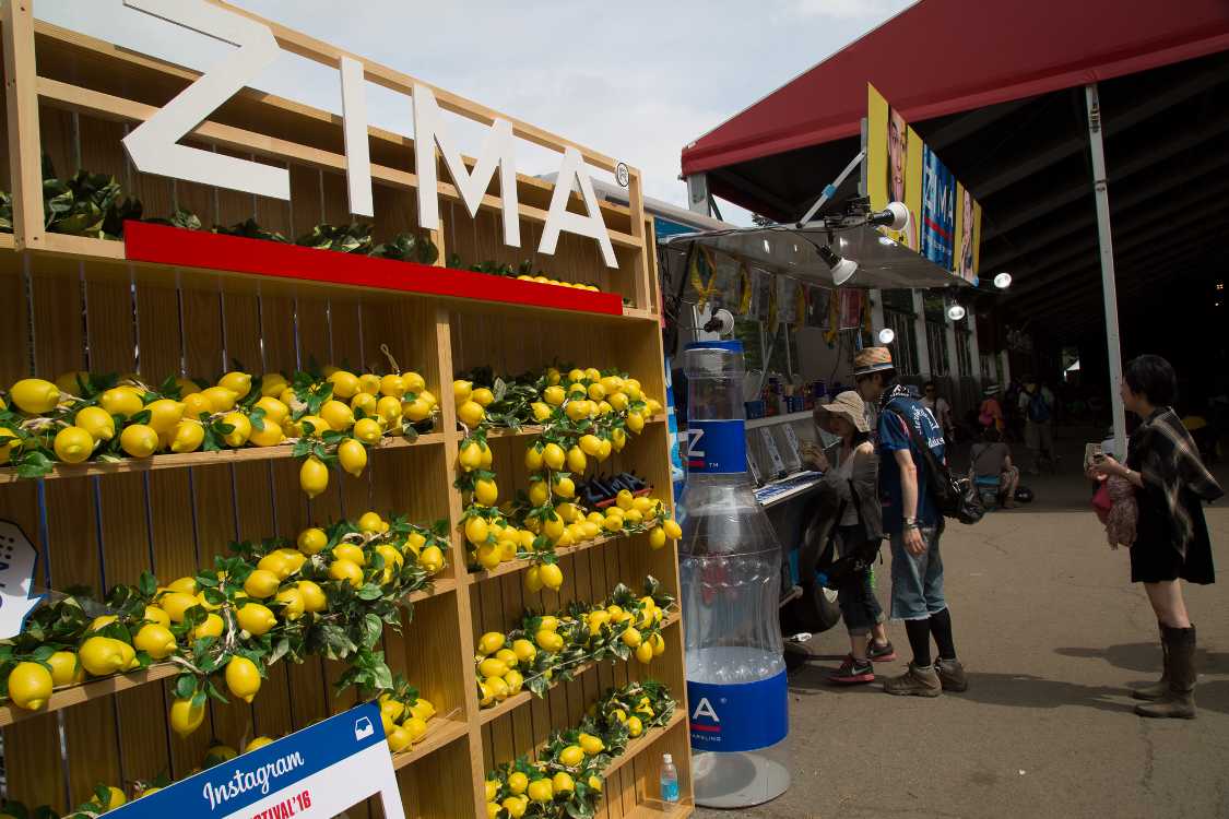 レモンはプラスチック製か。
