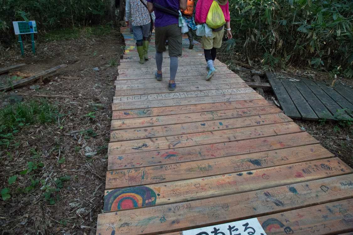 新しいボードに入れ替え。古いボードは放置されていました。