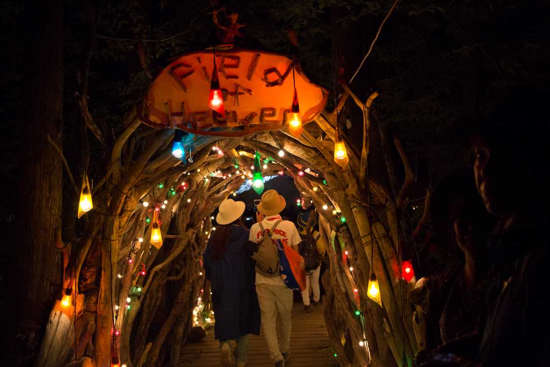 ボードウォーク側から。