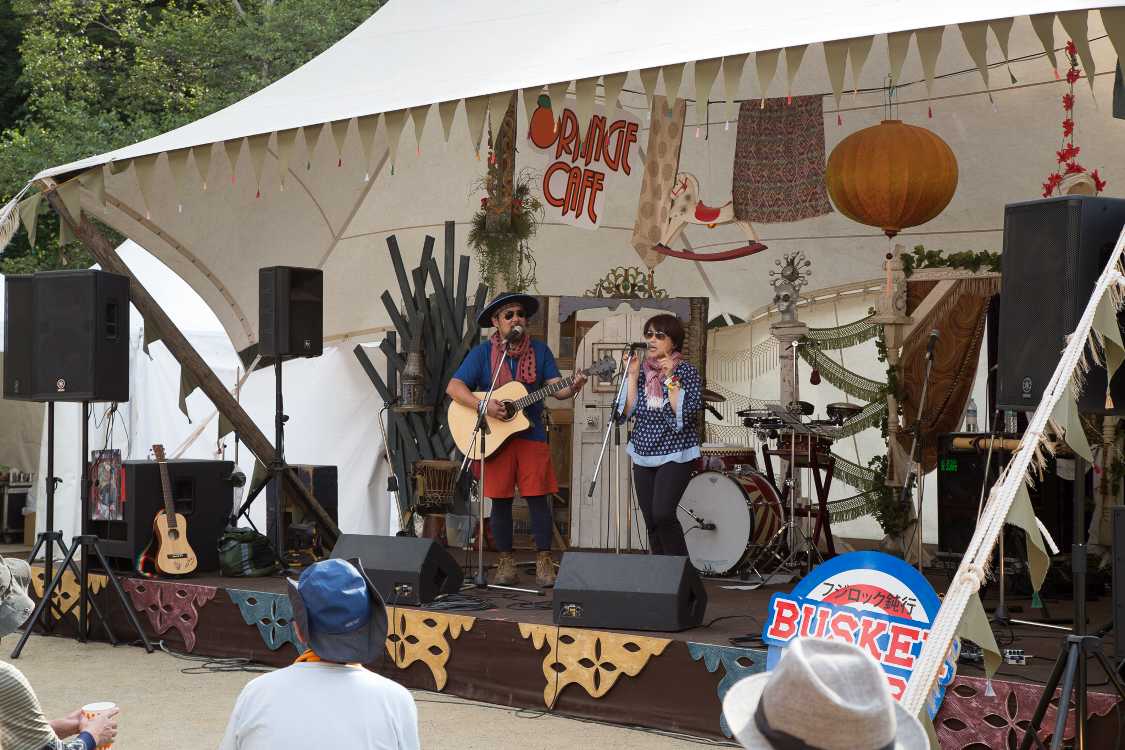 バスカーストップに出演する人。