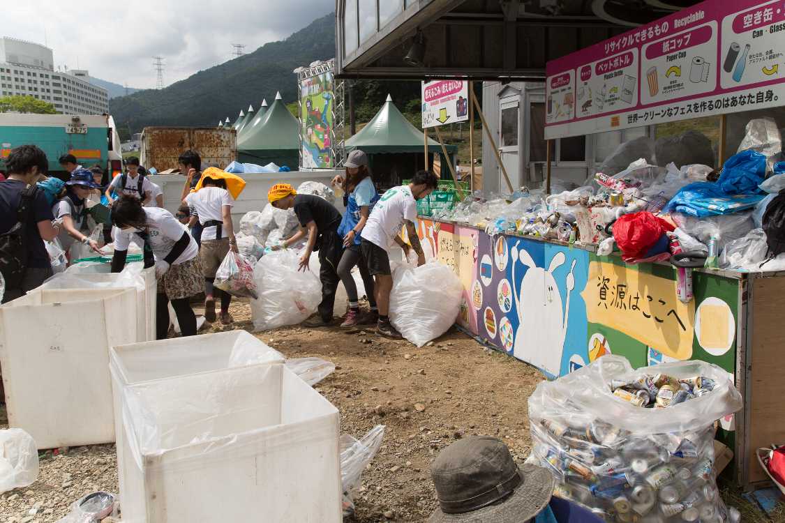 ごみステーション。