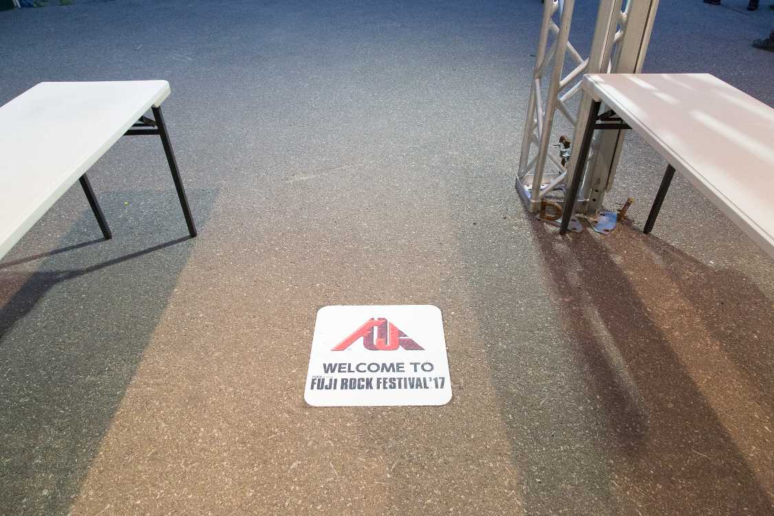 通路ごとに小さな表示がありましたが、なくても支障なさそうなものが存在すると、別の存在理由を考えてしまいます。